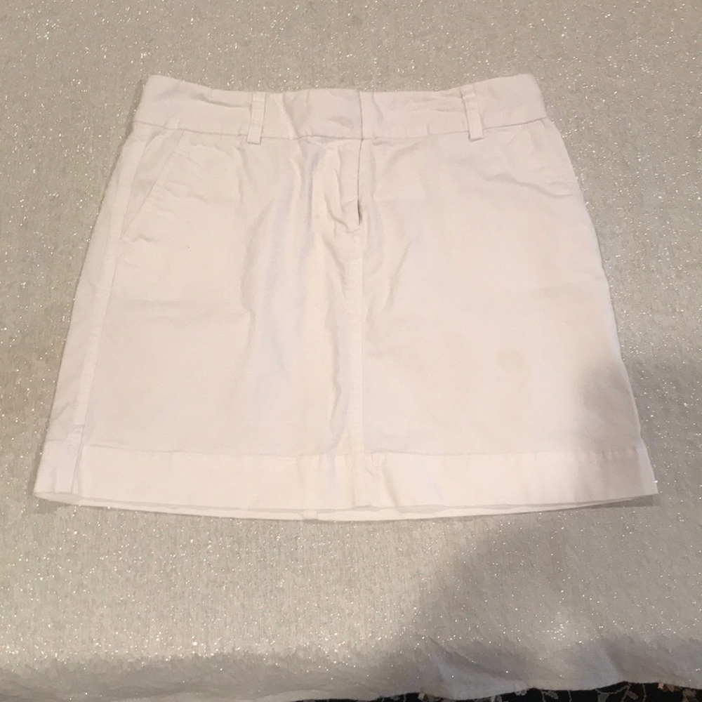 Vineyard Vines White skirt